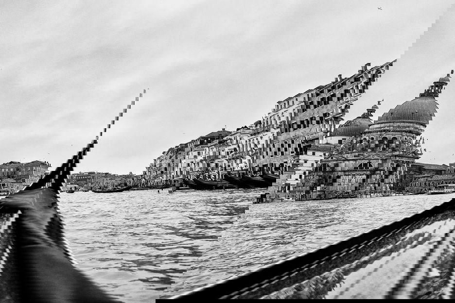 Learn photography with Fujifilm, Avoid Clichés When Traveling