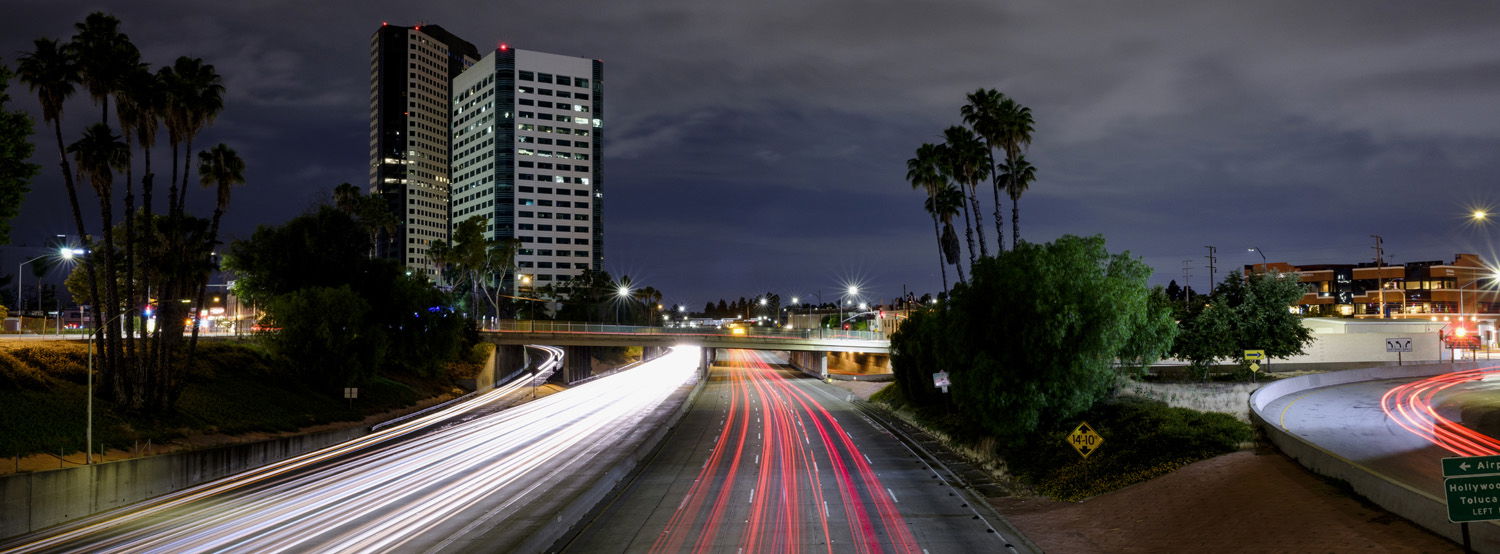 Street and cityscape photographer Jordan Saunders uses the FUJINON GF30mmF3.5 R WR to photograph LA