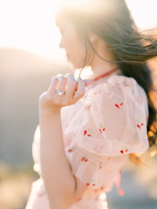 FUJIFILM X Photographer Caroline Tran uses FUJINON XF50mmF1.0 R WR to create engagement portraits