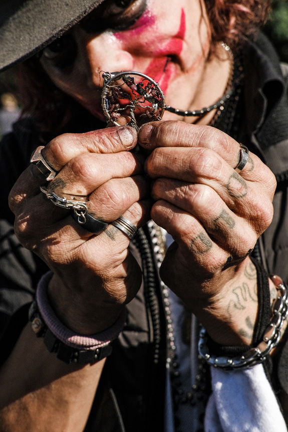 Suzanne Stein shoots street photography with FUJIFILM X-S10 camera